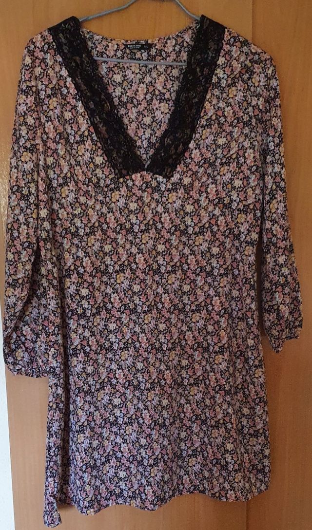 Vestido floral manga larga