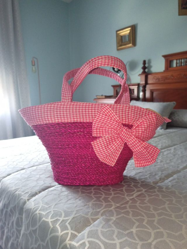 Capazo en tonos fucsia + regalo