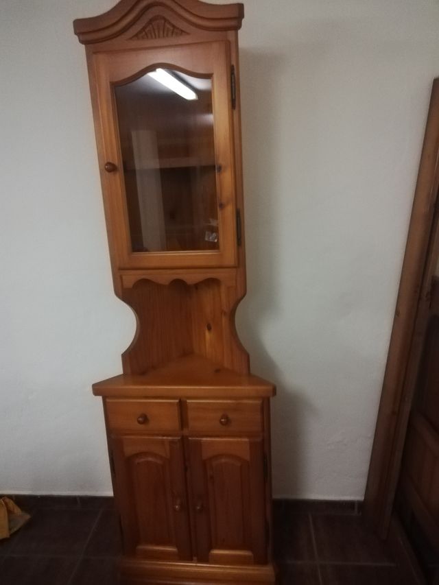 mueble esquinero de segunda mano por 50 EUR en Fuengirola en WALLAPOP