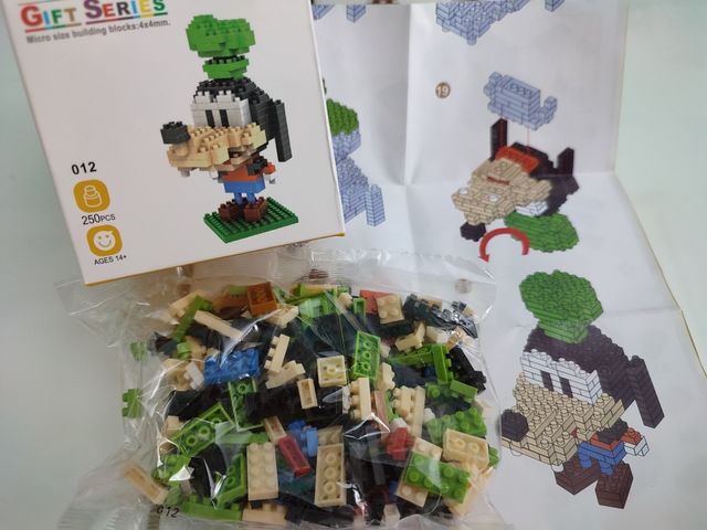 Personajes Disney micro Lego