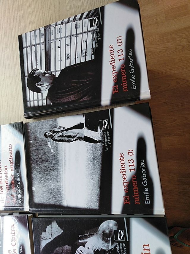 Colección de seis libros de terror.