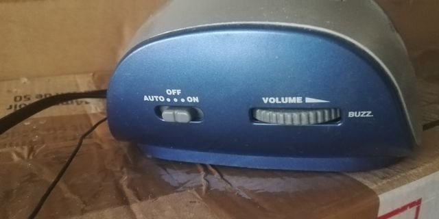 RELOJ despertador DAEWOO, USB, radio, clavija EU