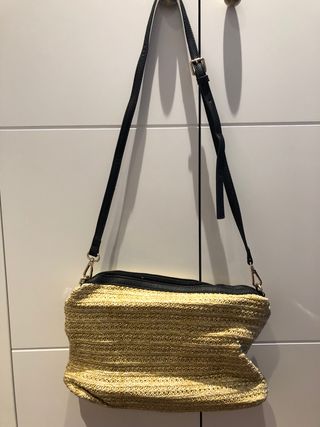 Bolso Parfois de segunda mano por 7 EUR en Zaragoza en WALLAPOP