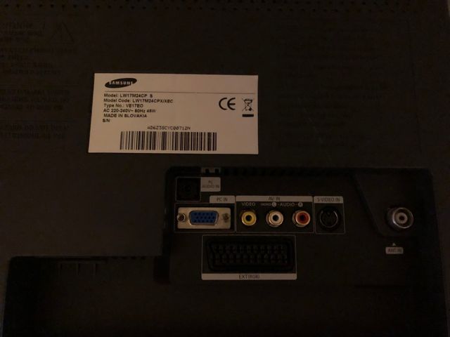 Sintonizador TDT y tv plano de regalo