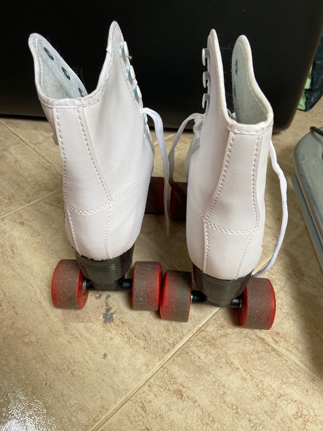 Patines. Talla 39