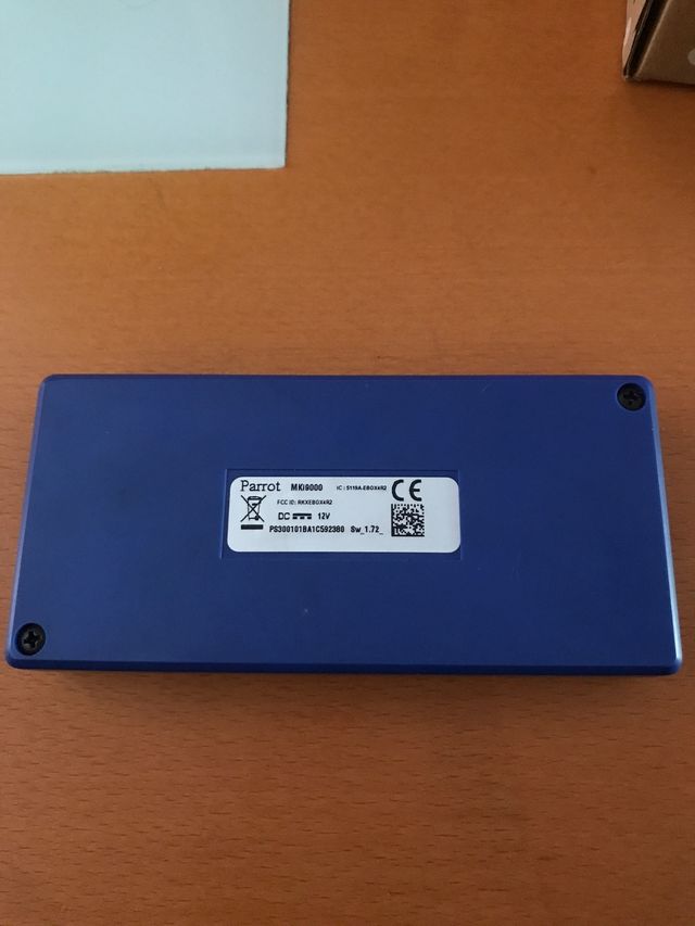 Centralita parrot mki9000