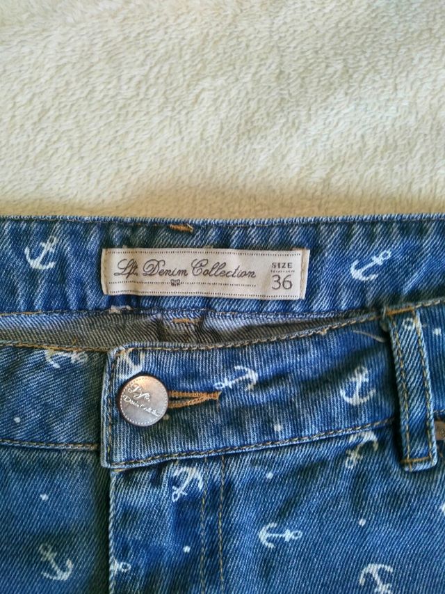 Shorts vaqueros con anclas Lefties