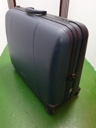 MALETA DUSTIN de segunda mano por 20 EUR en Zaragoza en WALLAPOP