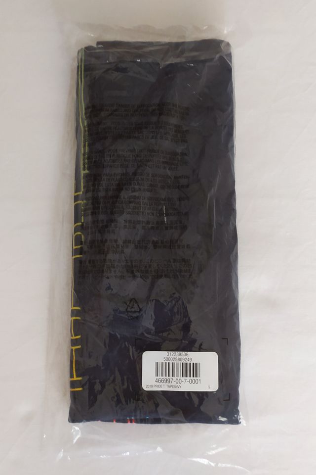 Camiseta GAP. Talla S