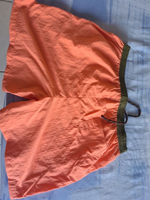 BAÑADORES MATERIAL RECICLADO ZARA XL SIN ESTRENAR