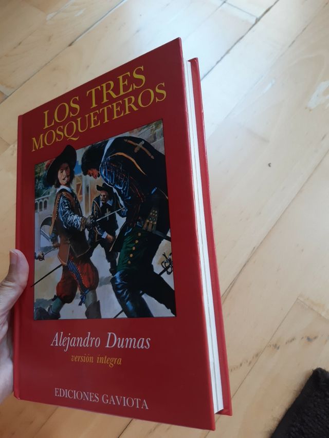Libro "Los tres mosqueteros " de Alejandro Dumas