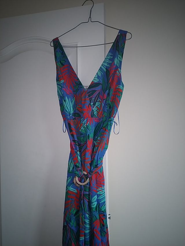 Vestido Fórmula Joven. Talla 36