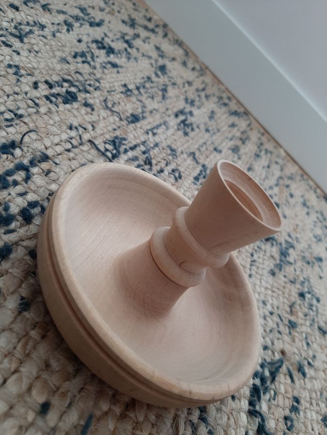 Palmatoria de madera para decorar