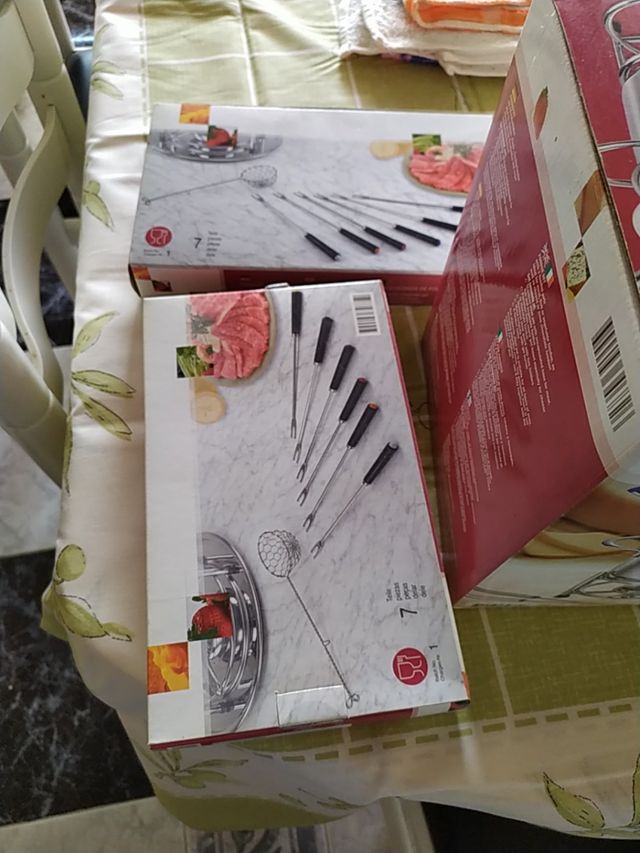 juego de fondue, 6cubiertos , bols porcelana