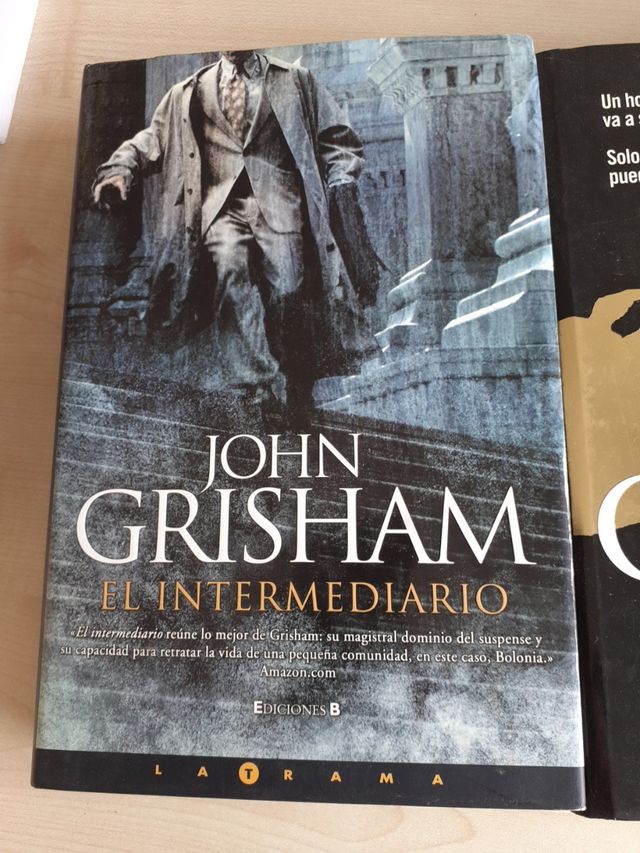 2 libros de John Grisham