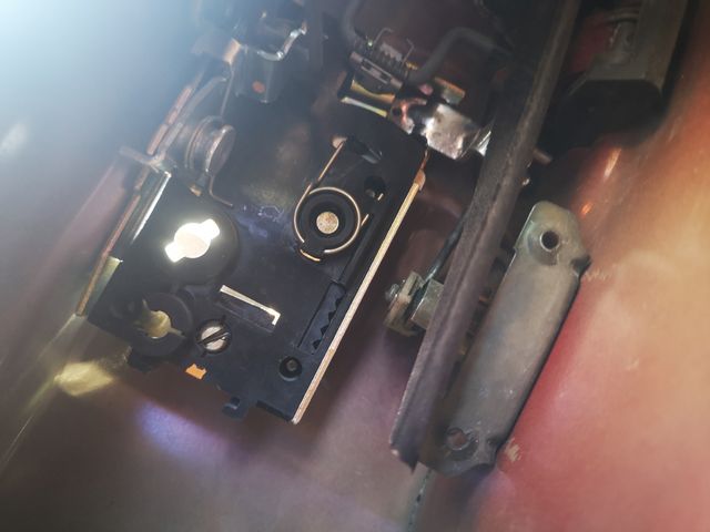 Cerraduras puerta citroen saxo