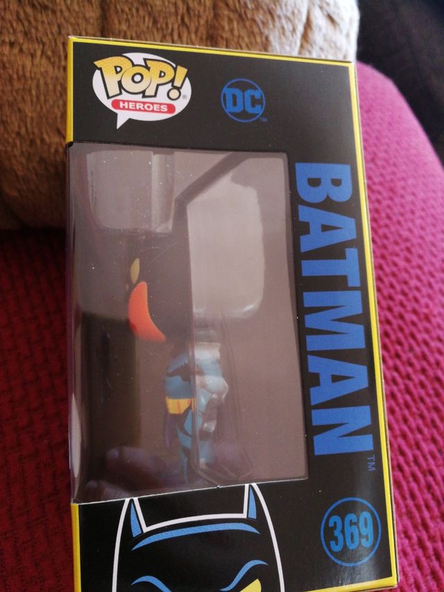 funko pop black light batman 369