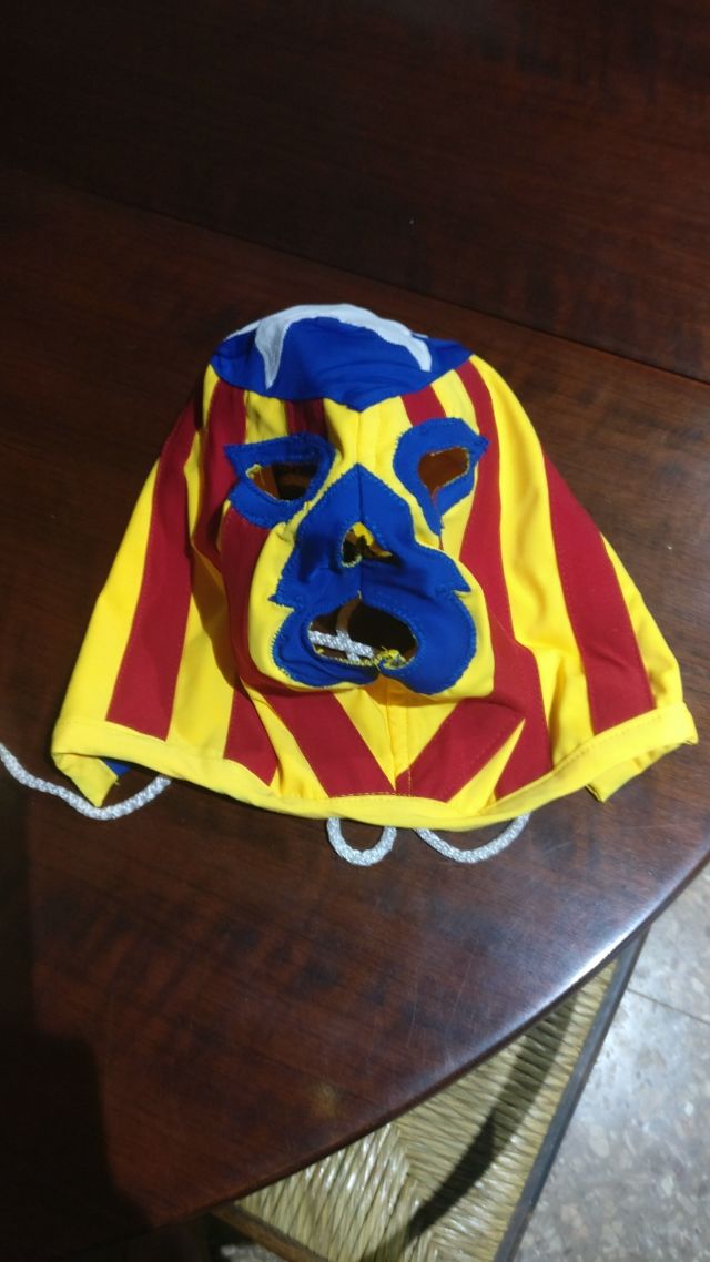 Máscara de luta livre mexicana, feita à mão