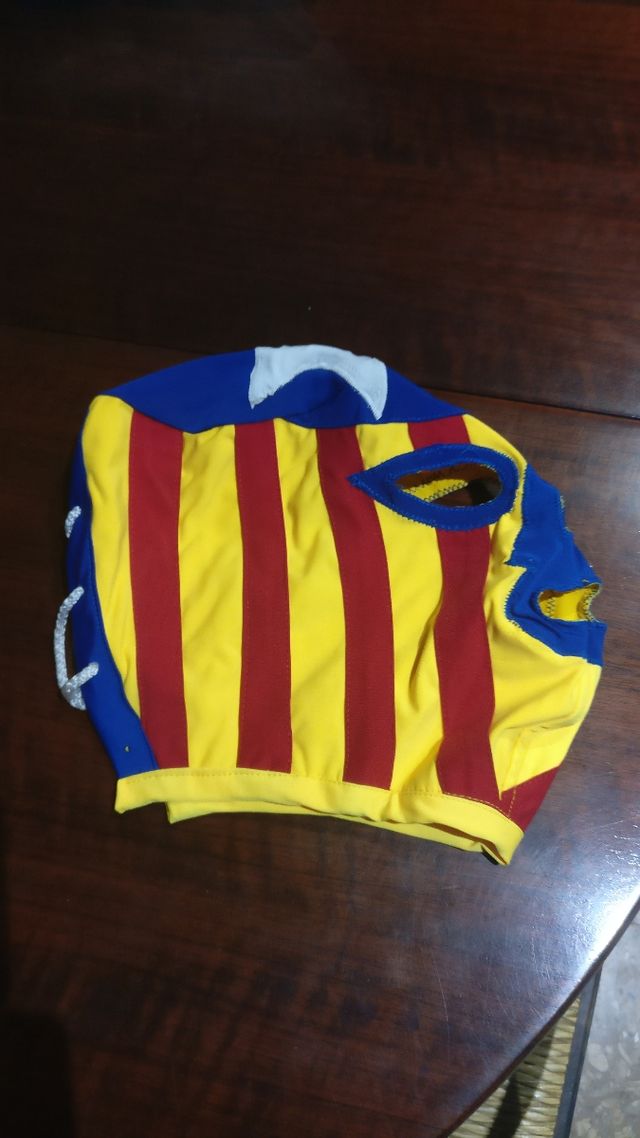 Máscara de luta livre mexicana, feita à mão