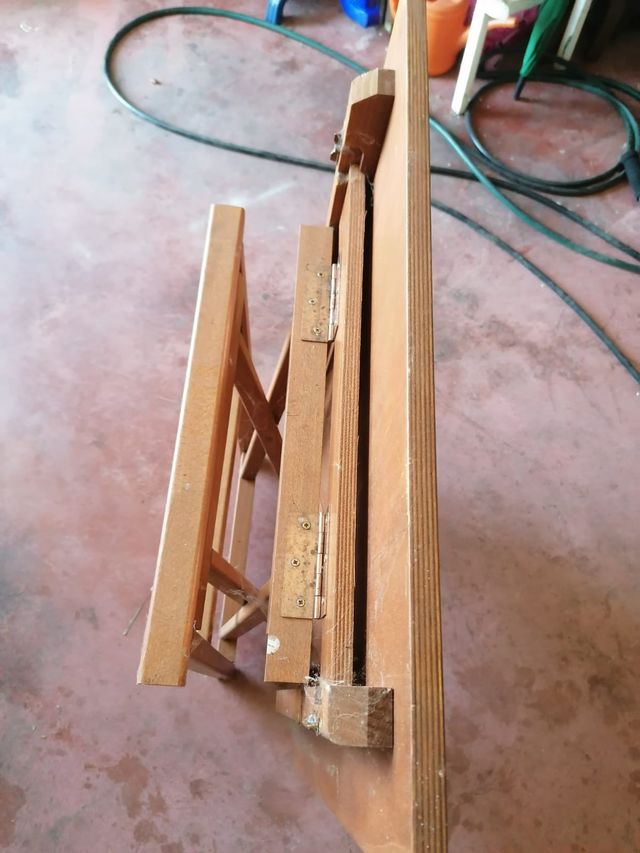 CONJUNTO MESA Y 4 SILLAS TERRAZA