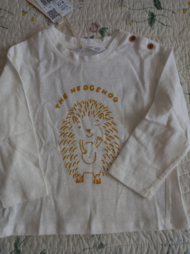 Camisetas. 4€ unidad. / 6€ las dos