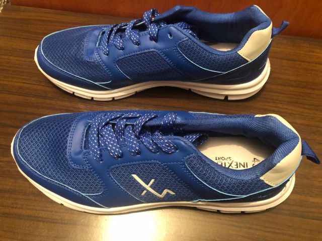 Zapatillas deportivas NUEVAS