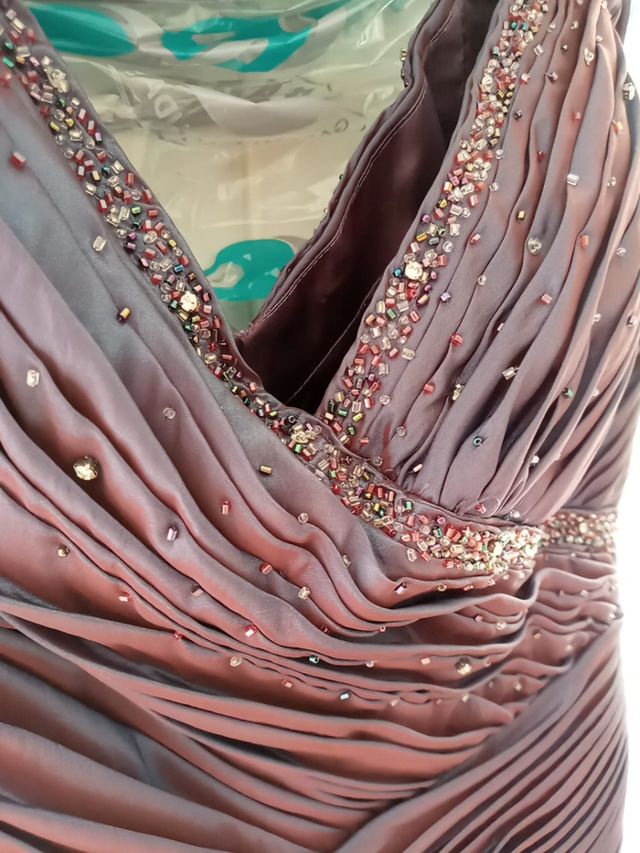 vestido fiesta. Teatinos