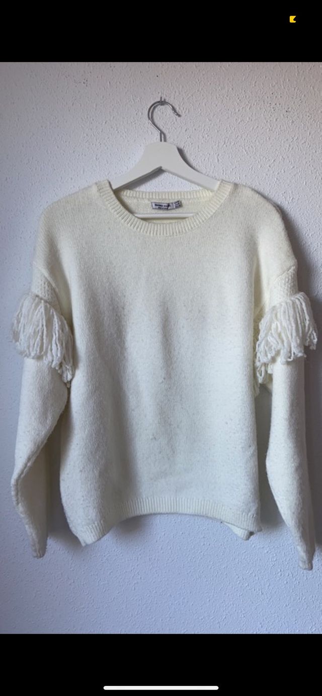 Jersey Bershka. Talla M