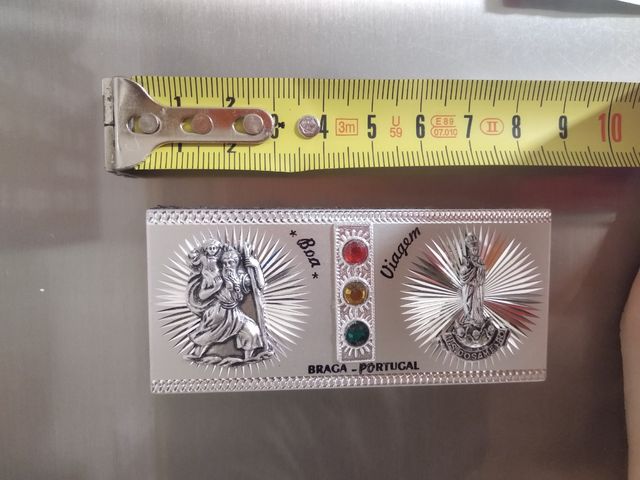 Catro imáns por 1.88 €