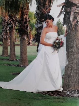Vestido Novia Corto segunda mano en Dos Hermanas en WALLAPOP
