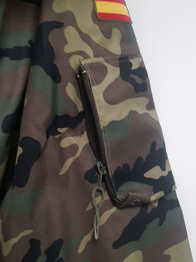 CHAQUETA CAMUFLAJE