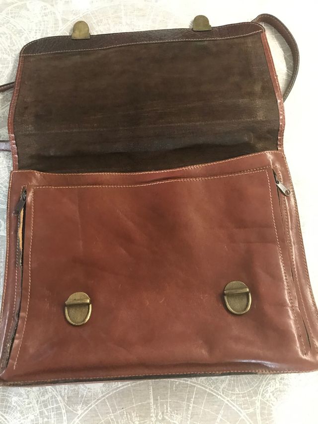 Maletín de piel