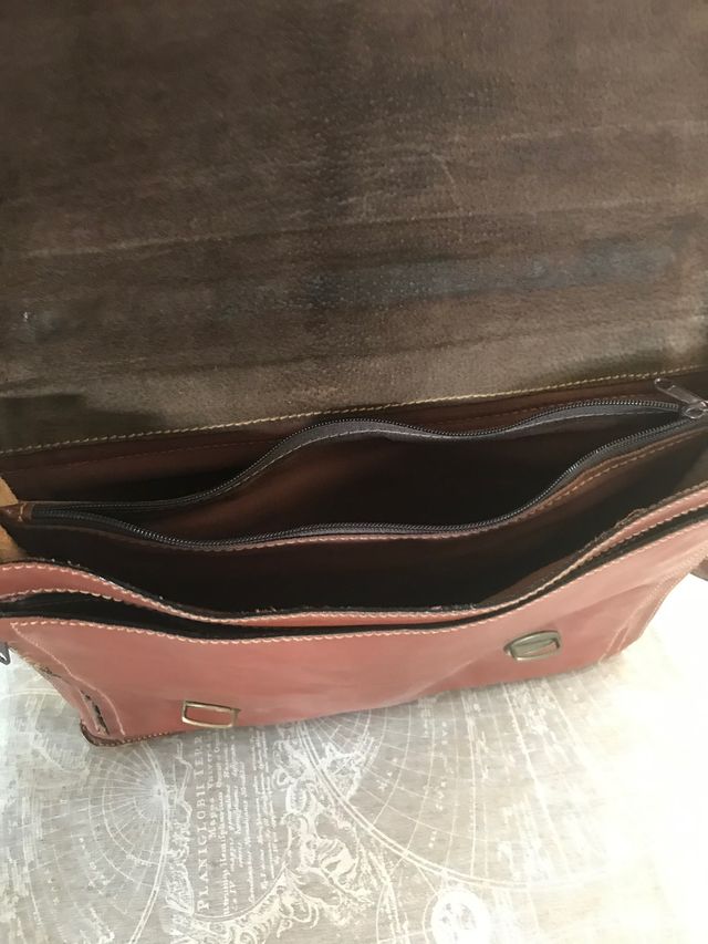 Maletín de piel