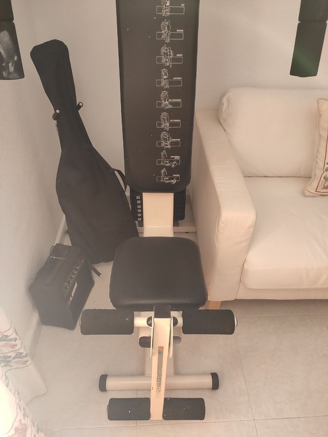 maquina gimnasio pesas BH nueva