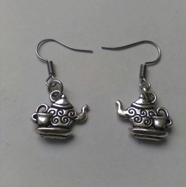 NUEVOS !!! Pendientes TETERA CON TAZA 