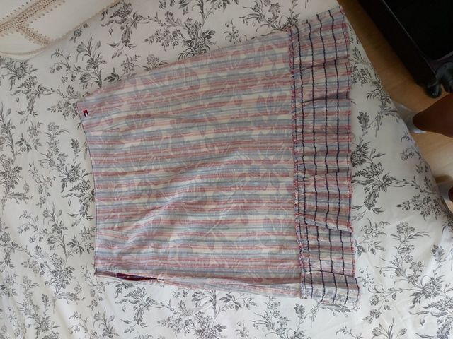 falda altura rodilla de Tommy Hilfiger 