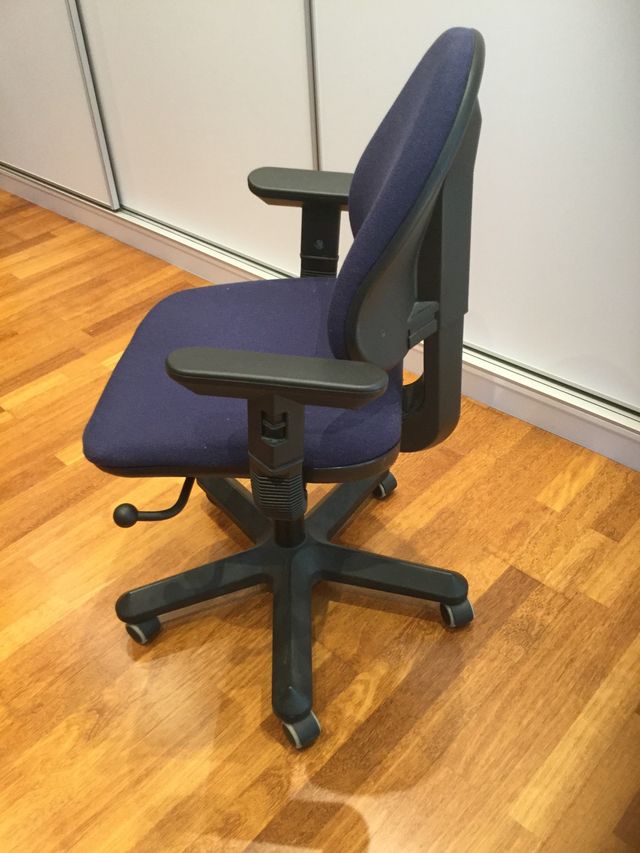 SILLA DE OFICINA