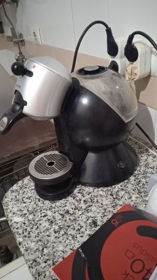 Cafetera Dolce Gusto de segunda mano en Sevilla en WALLAPOP