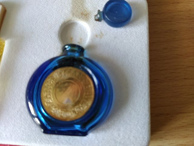 Estuche perfumes miniatura Rochas