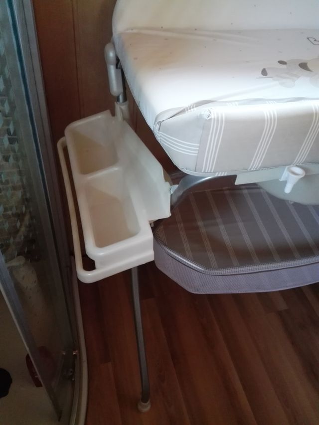 Bañera y cambiador de bebe