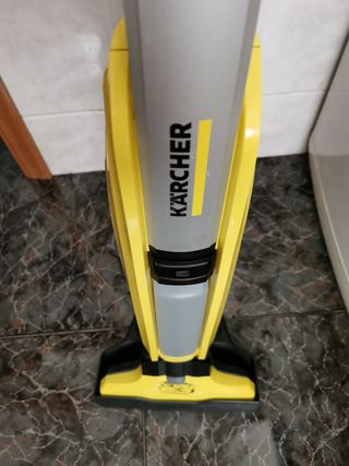 Fregona KARCHER eléctrica FC 5 SIN CABLE. 1.055-601.0 - Kärcher  Distribuidor Oficial Lecasa
