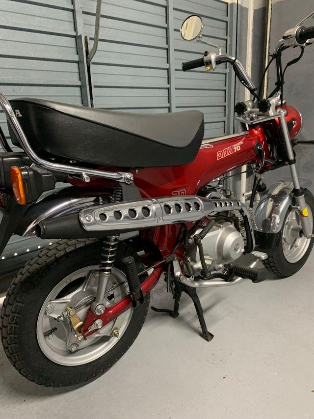 Honda ST-70 DAX