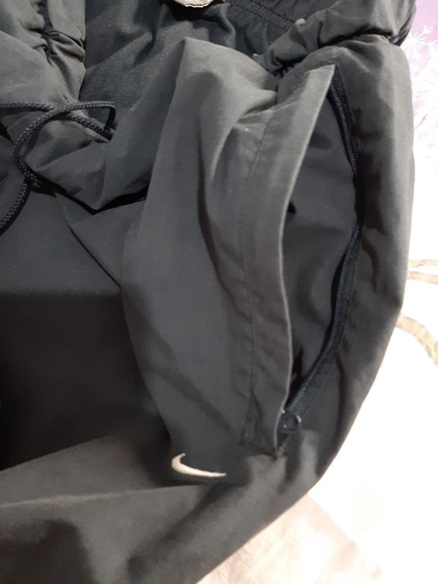 Pantalon deporte NIKE talla L.