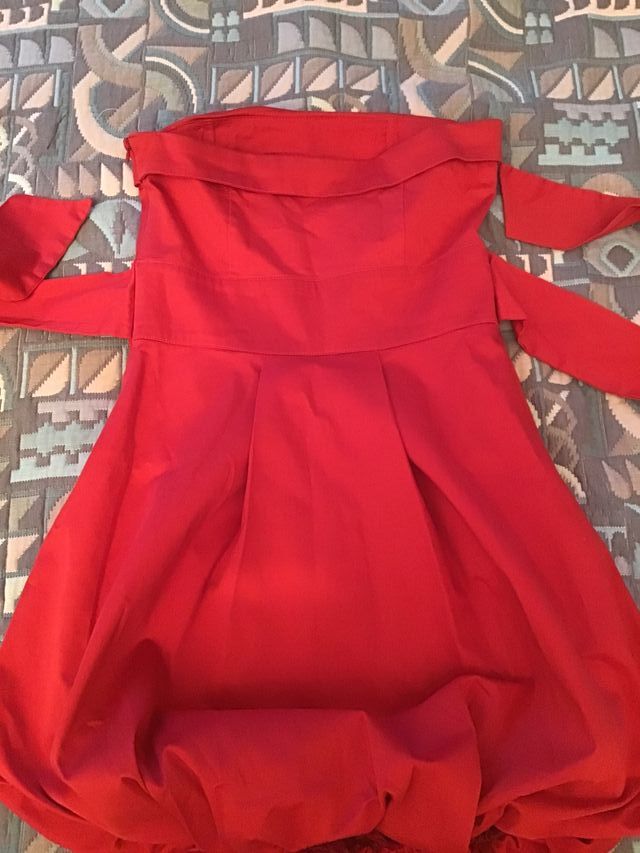 Vestido fiesta globo rojo. Talla 36