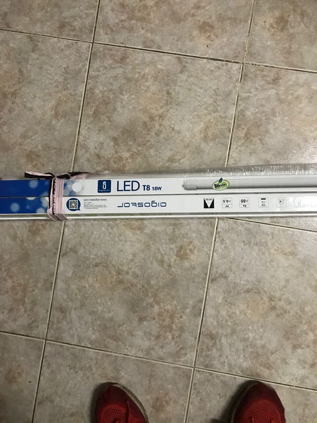 Lámpara luz tubo led