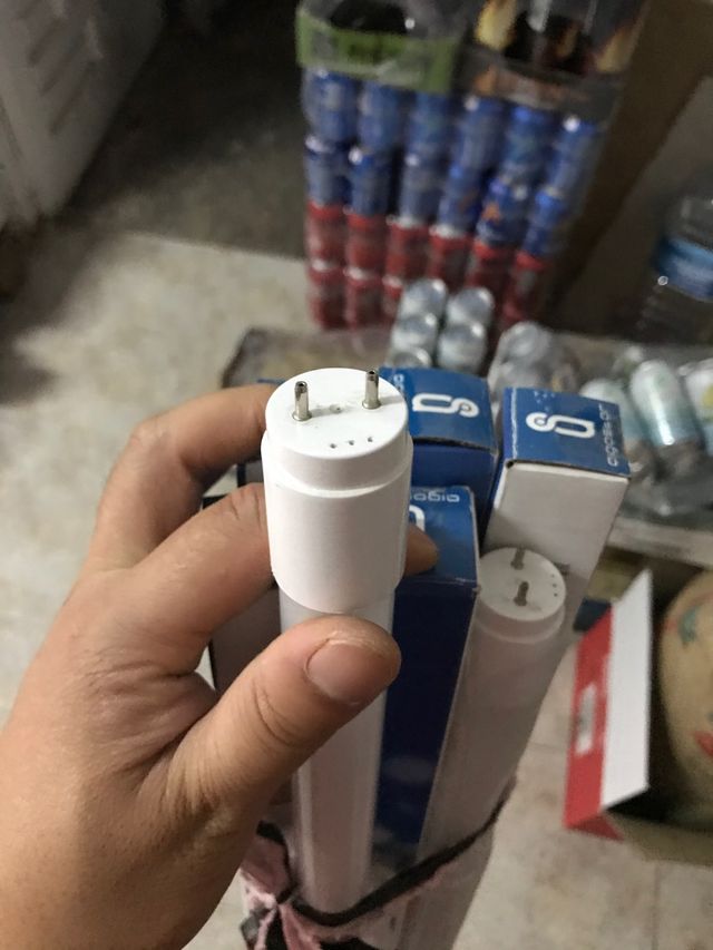 Lámpara luz tubo led