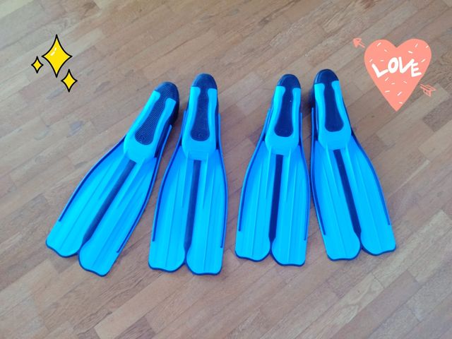 aletas talla 33,34 y  35,36