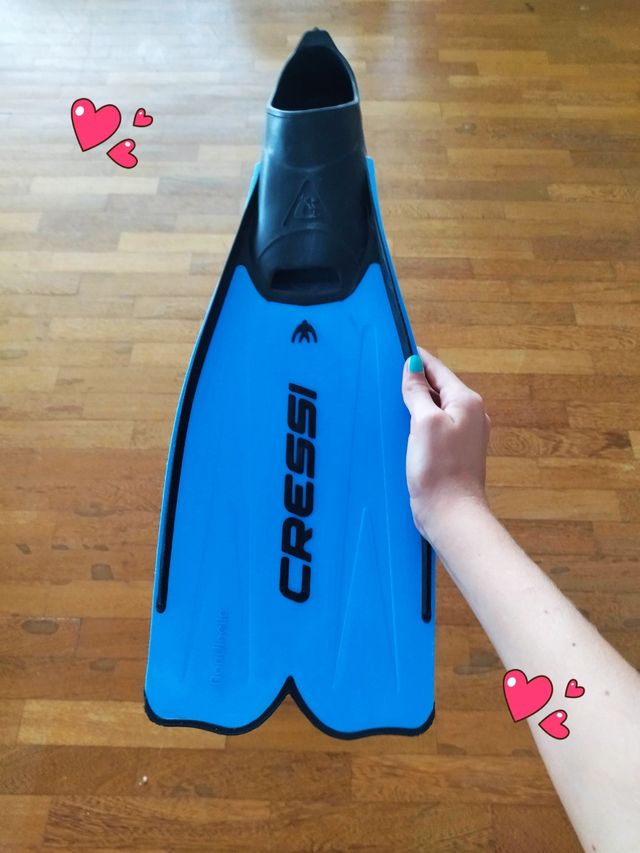 aletas talla 33,34 y  35,36