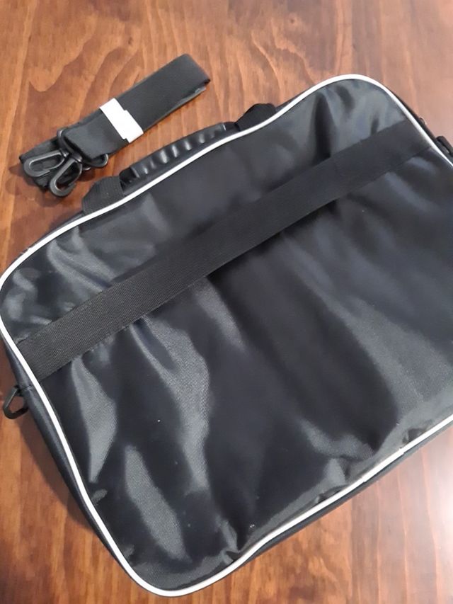 Funda ordenador portátil nueva