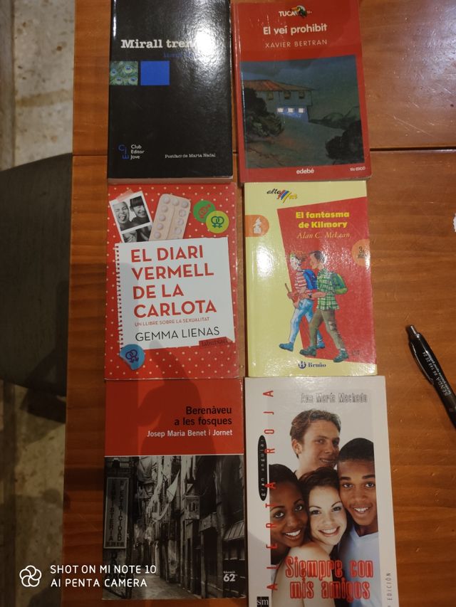 libros de lectura 5€ c.u.